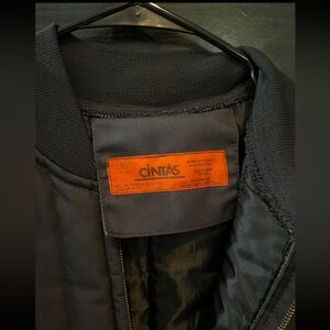 Large cintas industrial vest
